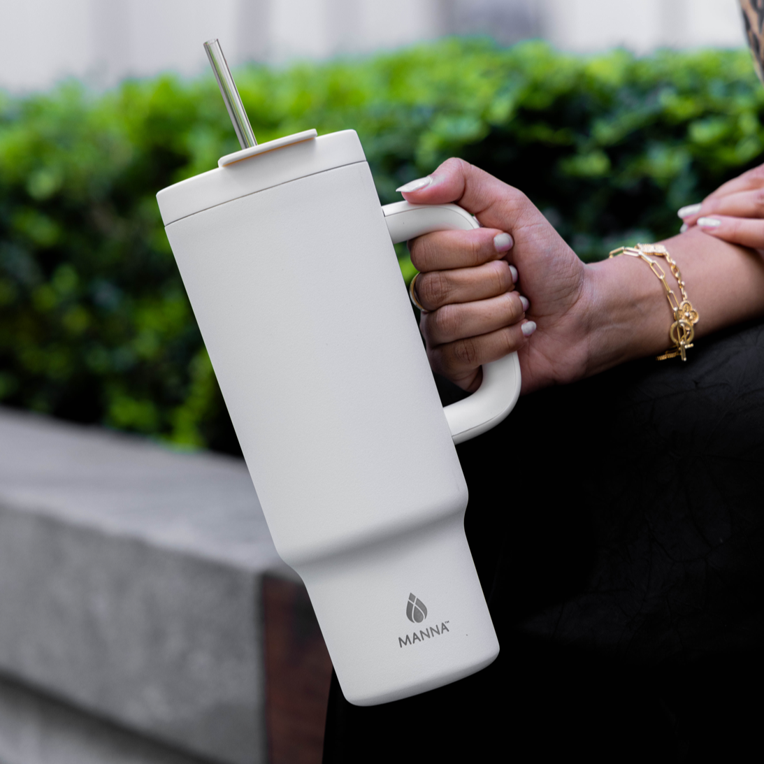 40-oz-leisure-tumbler-c1 Core_Home_Manna_Lifestyle_AUG_13-38.png