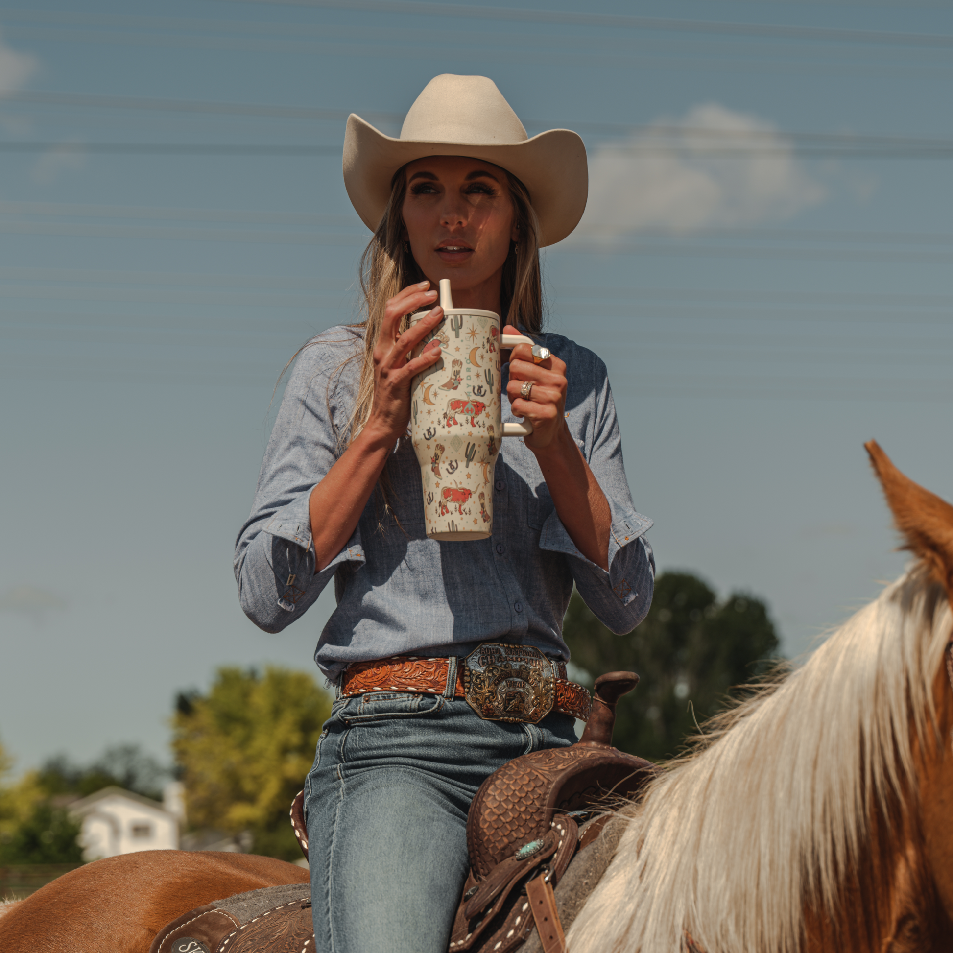 rodeo-40oz-1183ml-k5 TRVL-Rodeo-6WPI.png